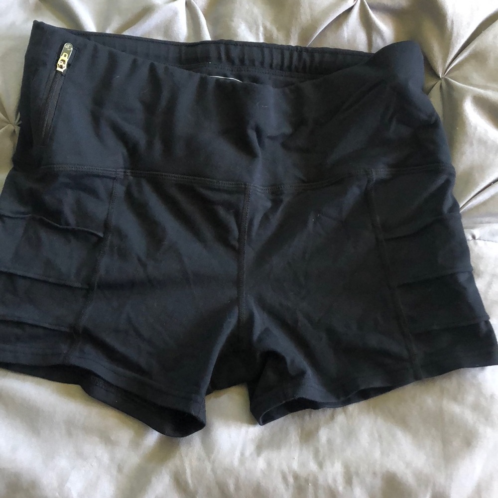 Oiselle Portland shorts